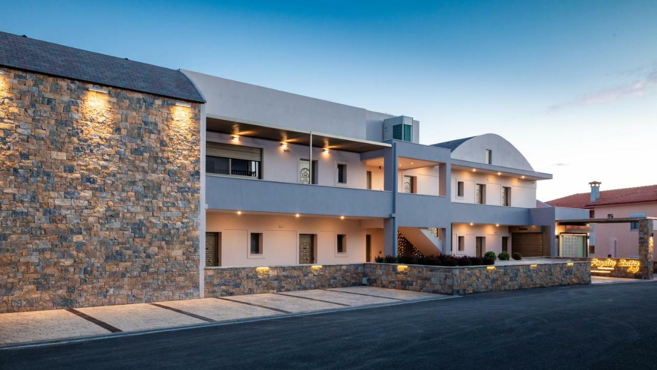 Royalty Suites Loft نيكيتي المظهر الخارجي الصورة