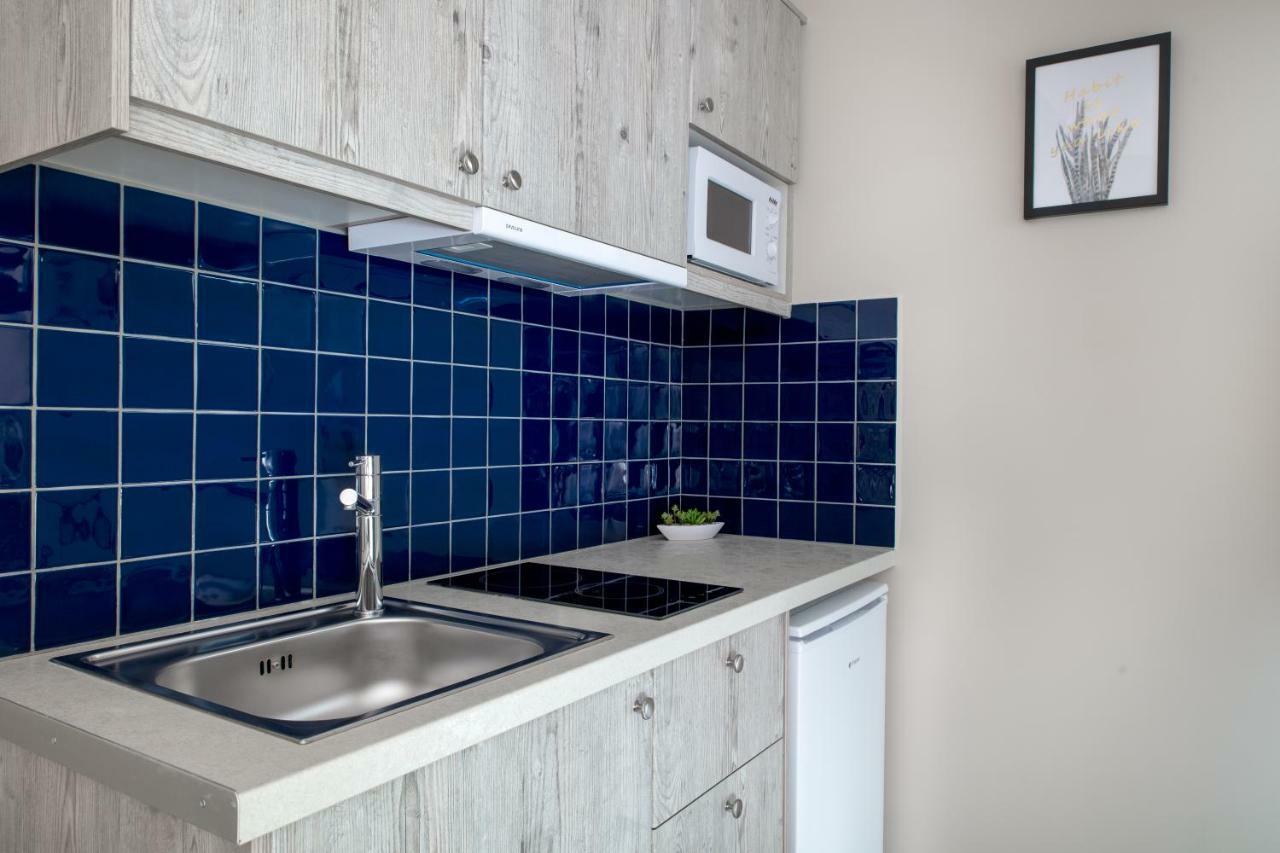 Royalty Suites Loft نيكيتي المظهر الخارجي الصورة